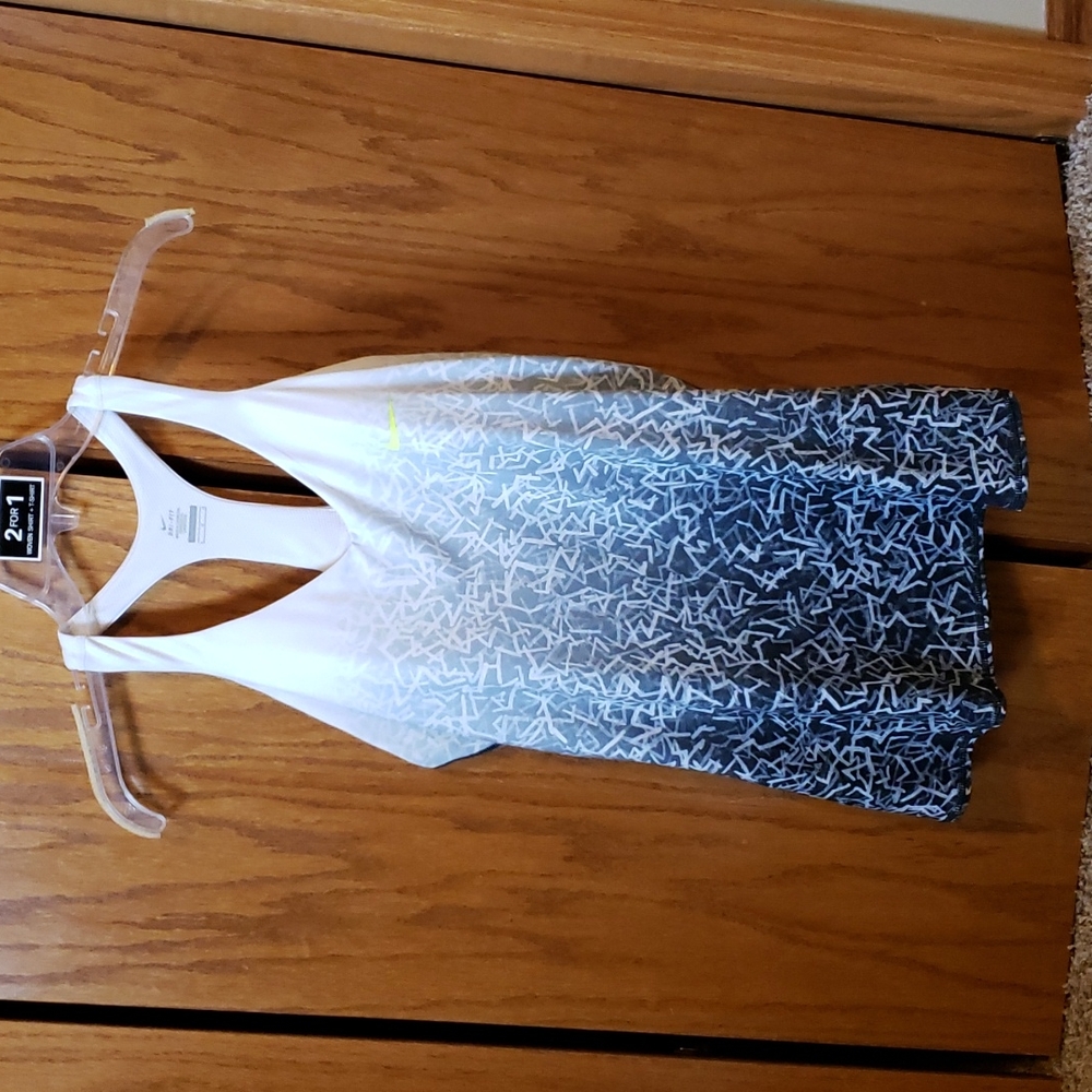 Nike Support Tank